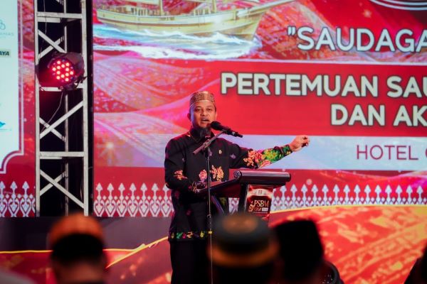 Gubernur Sulsel Serukan prinsip “Lao Sappa Deceng Lisu Mappideceng” ke Saudagar Bugis Makassar