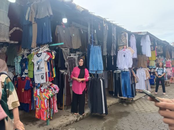 Pedagang Pasar Sentral Minta Penertiban Lapak Luar