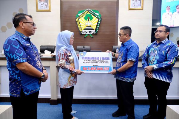 PDAM Gowa Setor Deviden Rp3,49 Miliar, Husniah Minta Tingkatkan Pelayanan