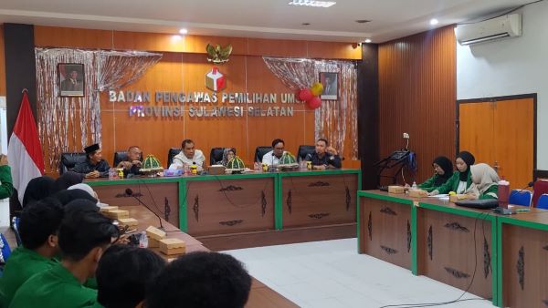 Regulasi Kian Dinamis, Bawaslu Sulsel Ajak Mahasiswa Kritis Awasi Demokrasi