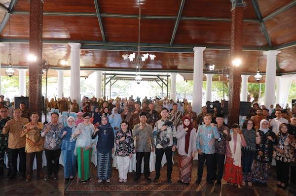 OJK Soroti Peran Perempuan dan Integritas di Tengah Tantangan Kesetaraan