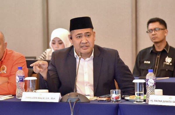 DPR Desak Pemerintah Tiru Sistem Sampah Nusa Kambangan, Diklaim Tanpa Limba