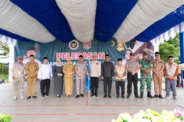 393 CJH Mamuju Berangkat ke Tanah Suci, Gubernur Sulbar Pesan Jaga Kesehatan dan Emosi