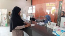 Kemensos Salurkan Bantuan ATENSI Bagi Puluhan Warga Rentan di Sinjai