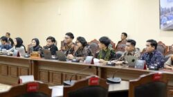 DPR Dinilai Kehilangan Taring, Warga Minta MK Benahi UU Darurat