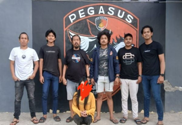 Tim Pegasus Jeneponto Ciduk Wanita Simpan Sabu di Bawah Jok Mobil