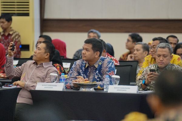 Jaga Stabilisasi Harga Pangan Jelang Iduladha, Bupati Bantaeng Hadiri Rapat TPID Sulsel