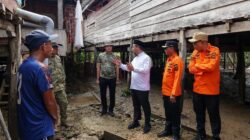 Gubernur Sulsel Gelontorkan Rp1 Miliar untuk Bantuan Kedaruratan Banjir di Bone