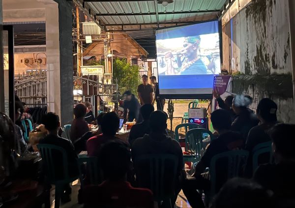 AJI Makassar Nobar Pesta Babi, Soroti Perampasan Ruang Hidup di Papua