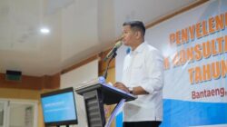 Bupati Bantaeng Serahkan Dua Paket Umroh Gratis ke Pegawai RSUD Prof Anwar Makkatutu