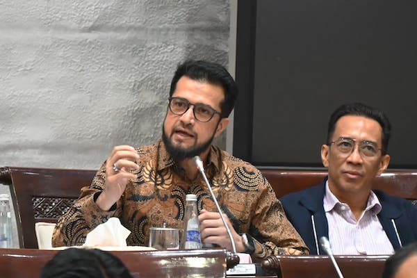 Rupiah Melemah di Semua Mata Uang, Primus Pertanyaan Kinerja BI