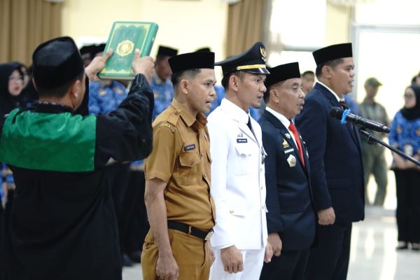 Penyegaran Birokrasi, Paris Yasir Lantik 198 Pejabat Struktural Pemkab Jeneponto