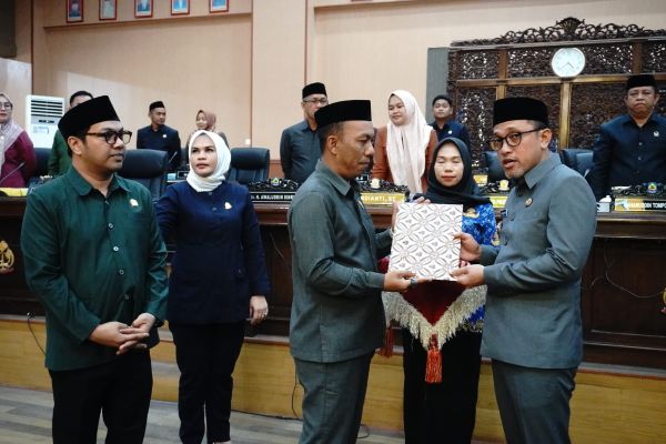 DPRD Jeneponto Terima LKPJ Tahun 2025, Realisasi PAD Lampaui Target 106,40 Persen