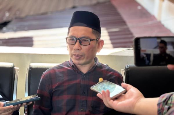 Muchlis Misbah Desak Pemkot Benahi Drainase, Minta Tak Tambal Sulam