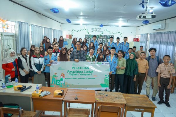 Pertamina Sulawesi Dorong Kesadaran Pengelolaan Limbah Lewat Edukasi Lingkungan di Sekolah