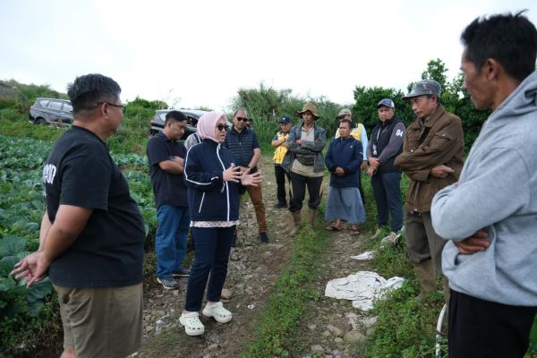 Gowa Aspal Tiga Jalan di Tinggimoncong, Akses Malino Hingga Pertanian Dibuka