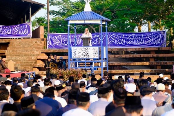 Iduladha di Gowa, Husniah Ajak Warga Perkuat Kepedulian dan Persatuan