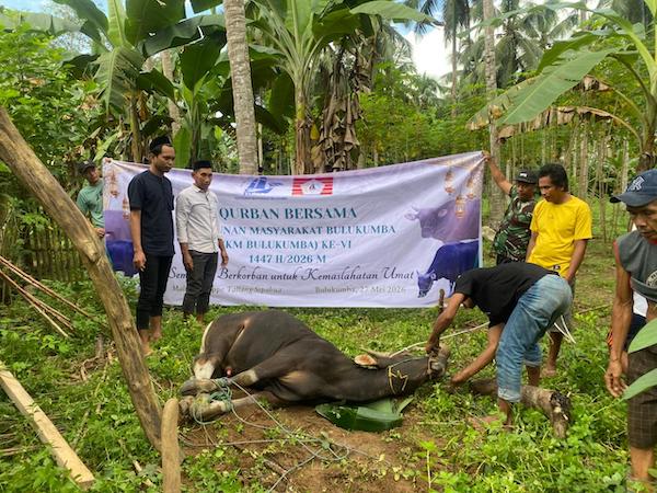 Dari Rantau untuk Kampung Halaman, KM Bulukumba Tebar Manfaat Iduladha