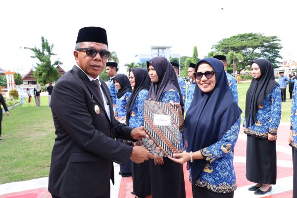 Bupati Andi Utta Lantik 94 PNS Baru Bulukumba, Tekankan Peningkatan Kinerja