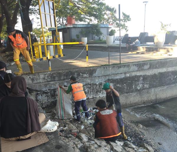 Viral Sampah Berserakan di Losari, Pemkot Sebut Mayoritas Sampah Kiriman