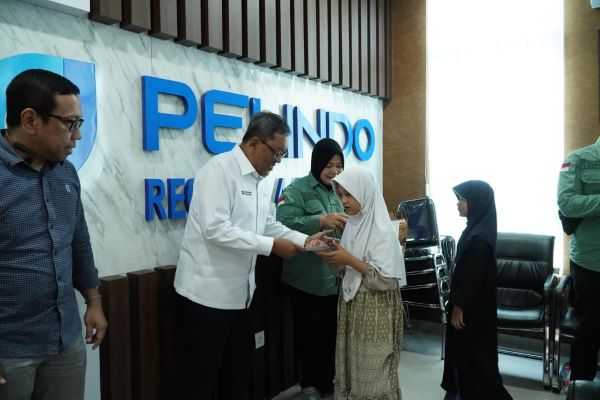 Tegaskan Komitmen Sosial, Pelindo dan PJM Santuni Anak Yatim