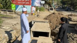 Drainase Hertasning Diperlebar, Jalan Aroepala Dibeton Hingga 40 Sentimeter