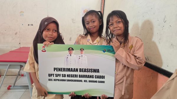 Kecamatan Pulau Sangkarrang Terima Bantuan Beasiswa Rp2,1 Miliar