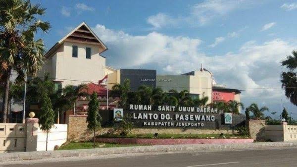 Penerapan Parkir Prabayar di RSUD Lanto Dg Pasewang Jeneponto Menuai Protes dari Nakes