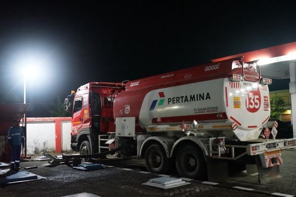 Pertamina Sulawesi Perkuat Pasokan Biosolar dan Pengaturan Layanan di SPBU Maros