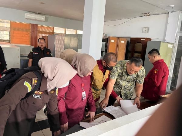 Kejati Sulsel Geledah Kantor Disdik, Sita Dokumen Dugaan Korupsi Perpustakaan Digital