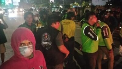 Demo di Alauddin Nyaris Ricuh, Ojol Minta Blokade Jalan Dibuka