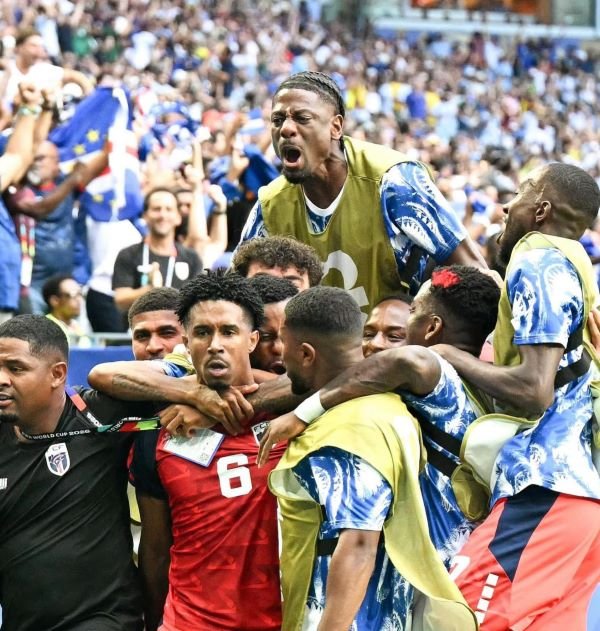 Usai Tahan Spanyol, Tanjung Verde Kejutkan Dunia Imbangi Uruguay 2-2
