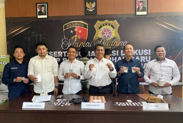 Polda Sulbar dan BPOM Sita Ribuan Obat Ilegal di Mamuju