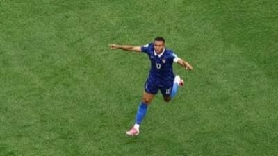 Mbappe Bawa Prancis Amankan Tempat di Fase Gugur