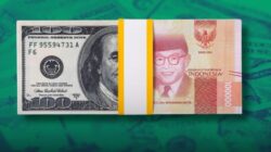 Tekanan Dolar AS Berlanjut, Rupiah Dibuka Turun ke Level Rp17.850