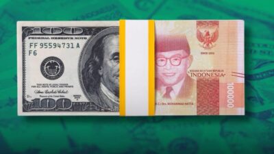 Tekanan Dolar AS Berlanjut, Rupiah Dibuka Turun ke Level Rp17.850