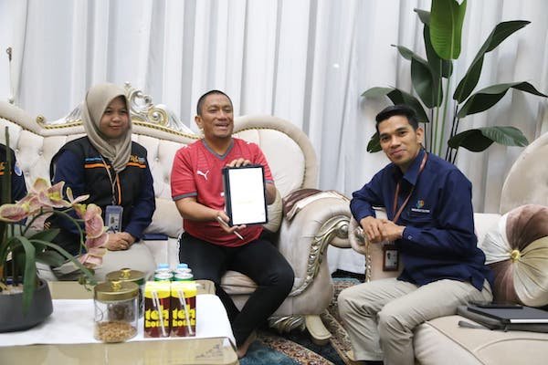 Bupati Lutim Jadi Responden Sensus Ekonomi 2026, Ajak Masyarakat Berikan Data yang Benar