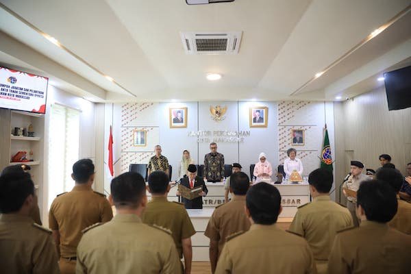 13 Camat Dilantik Jadi PPATS Makassar, Zulkifly Minta Profesional