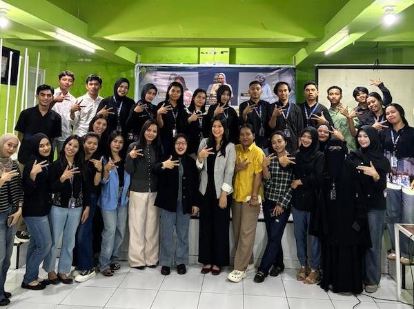 Mahasiswa Ilmu Komunikasi Unpacti Bahas Pentingnya Public Relation di Dunia Kerja