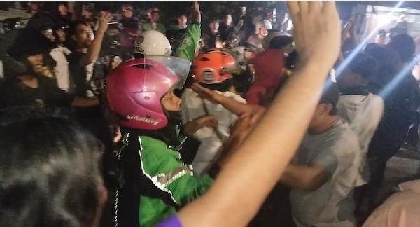 Demo HMI Cabang Gowa Raya di Alauddin Ricuh