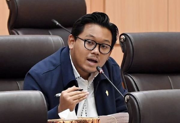TikTok Shop Diduga Rugikan UMKM Rp 3 Triliun, DPR Siapkan Pemanggilan