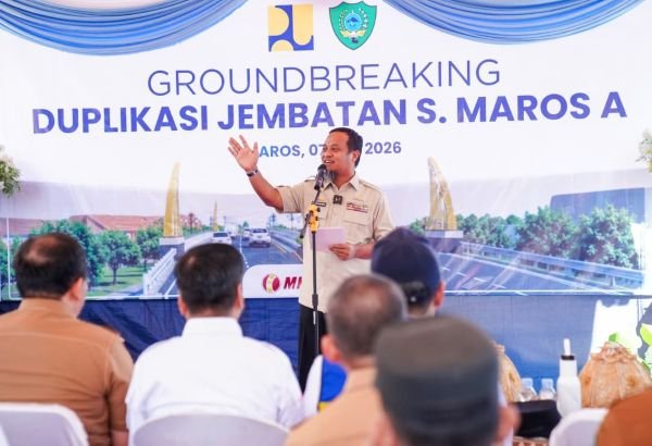 Respon Aksi Tanam Pisang di Jalan, Gubernur Sulsel: Kita Bekerja Sesuai Perencanaan