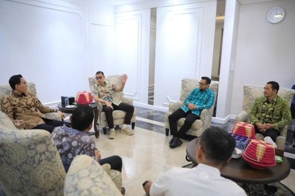 Bupati OKI Studi Tiru ke Makassar, Bahas Strategi PAD Hingga Investasi