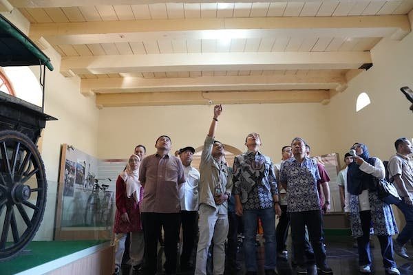 Temukan Dinding dan Atap Bocor, Fadli Zon Bakal Revitalisasi Benteng Rotterdam