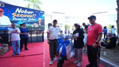 Nobar Piala Dunia di Kantor Gubernur Sulbar Meriah, SDK Bagikan Doorprize