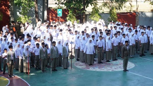 Sekolah Islam Athirah Sambut Ribuan Siswa Baru dengan MPLS