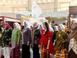 Arumi Bachsin Puji Pameran Kriya dan Wastra 46 Tahun Dekranas di Sulsel, Kepincut Baju Bodo Wajo