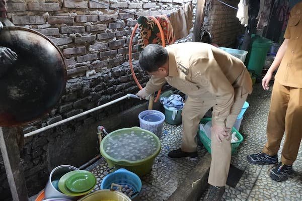 Appi Cek Keran Warga Kerung-Kerung, Pastikan Air PDAM Kembali Mengalir