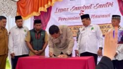 Raih Akreditasi A, Uji Nurdin Beri Bantuan Pembangunan Asrama Pesantren An-Nawawi