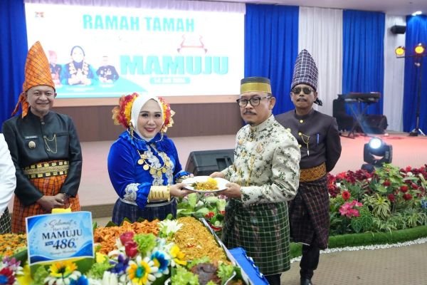 Gubernur Sulbar Dukung Mamuju Jadi Daerah Otonomi Baru